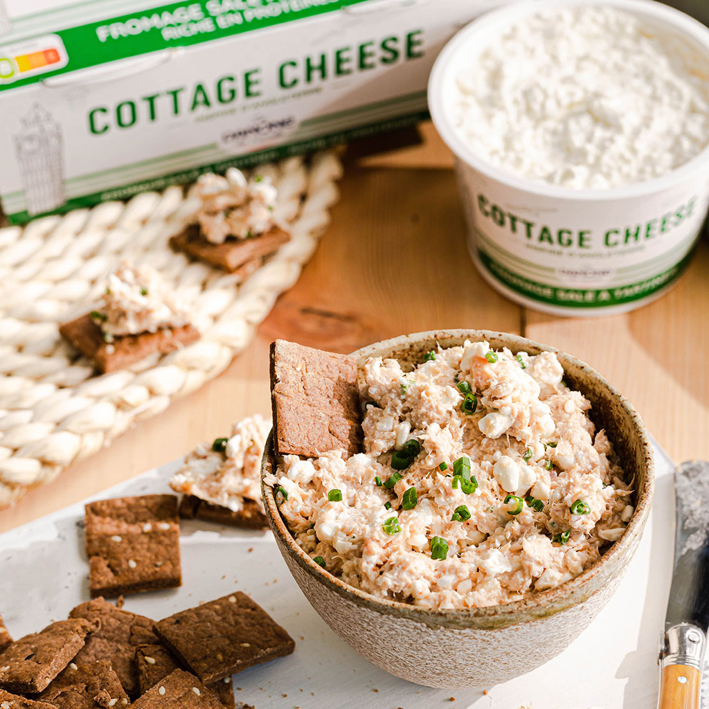 Crackers au sarrasin et rillettes de thon au cottage cheese