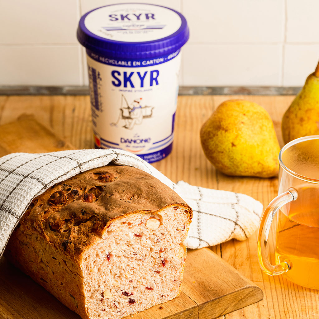 Pain au Skyr et aux fruits 